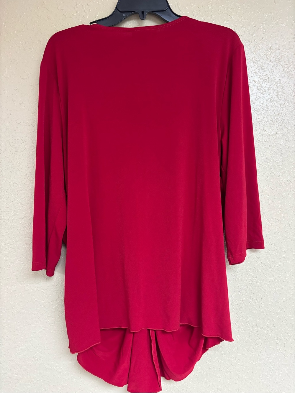 I.N. Studio Red High-Low Long Sleeve Top